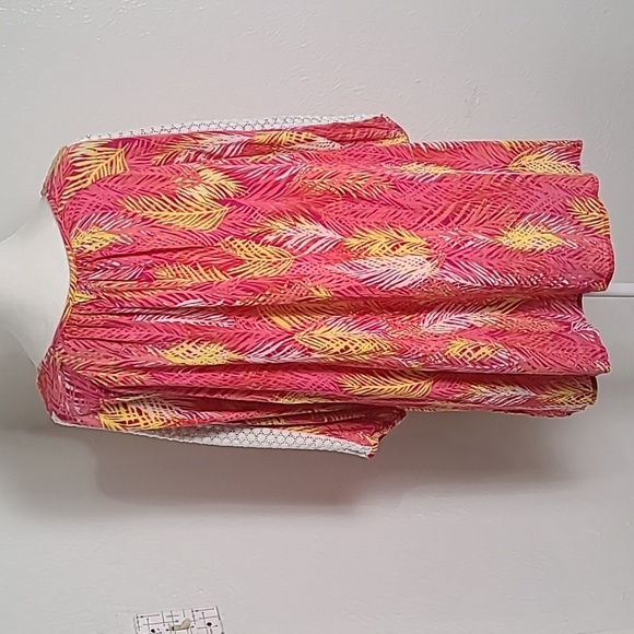 Catherines Pink, Yellow, White Print Top, Embroidered on Sleeves & Neckline, 3X - Picture 7 of 9